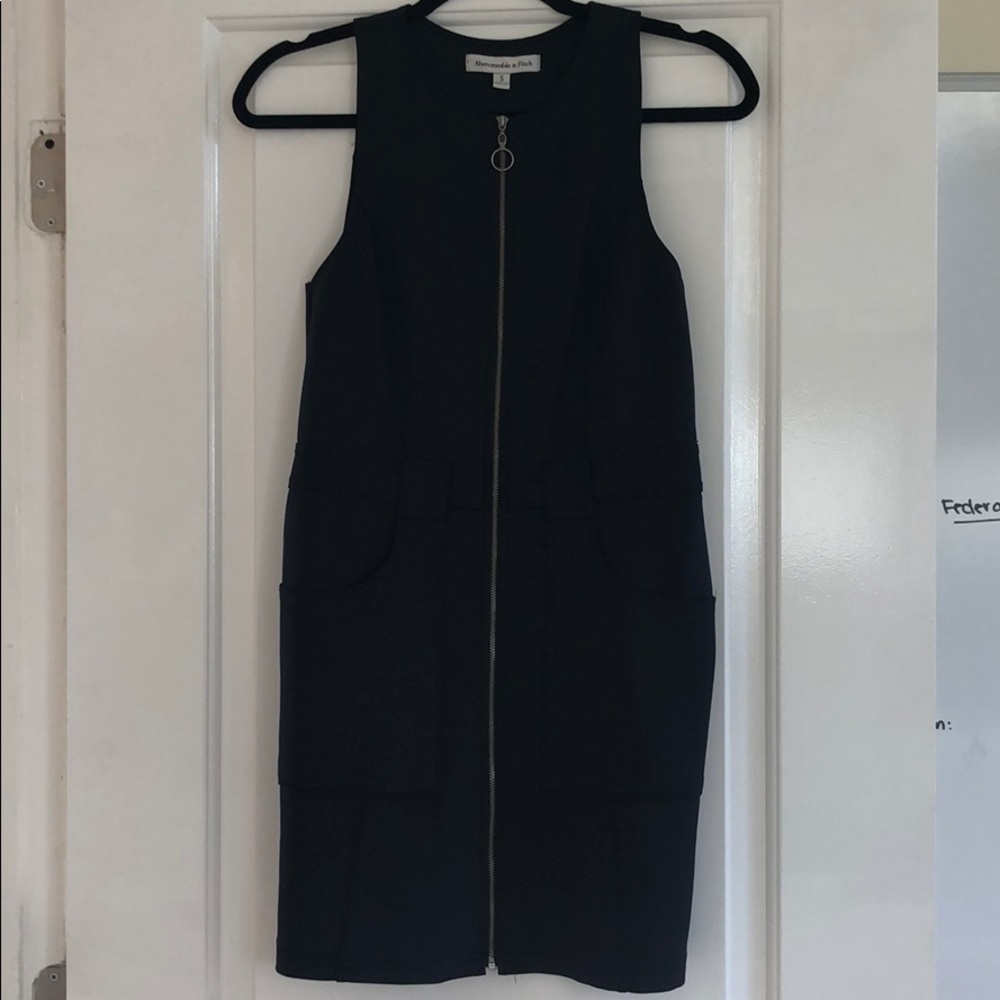 Abercrombie & Fitch Black Dress